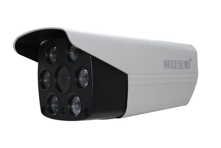 宸安全彩CSC-Z6 6mm监控摄像头评测 300W红外六灯与内置拾音器的智能安防新标杆